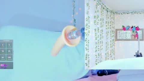 Tiffanny online show from 30, 10, 2025