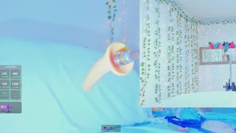 Tiffanny online show from 4, 11, 2025