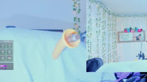 Tiffanny online show from 27, 11, 2025