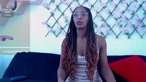 Tiffany online show from 15, 11, 2025