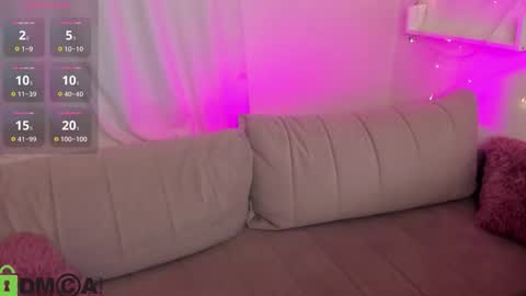 tiffany_robinson online show from 27, 2, 2026