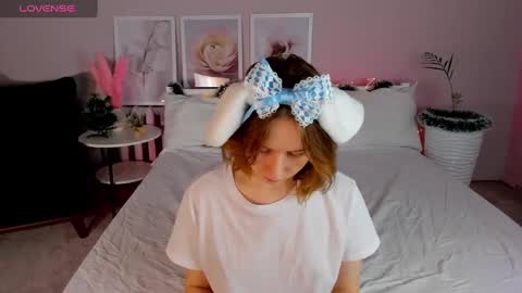 tiffany_roy online show from 29, 12, 2024