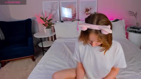 tiffany_roy online show from 10, 1, 2025