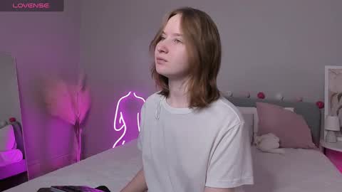 tiffany_roy online show from 26, 1, 2025