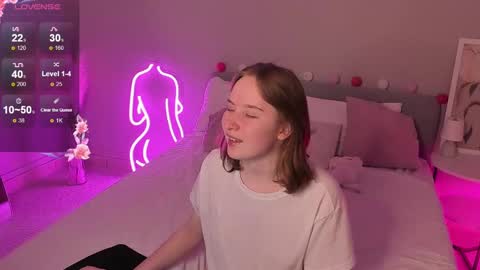 tiffany_roy online show from 26, 1, 2025