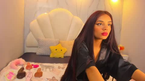 Snapshot of tiffany_sander chatting on 20, 12, 2024 tiffany_sander online show from 20, 12, 2024