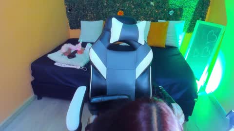 Snapshot of tiffany_sander chatting on 24, 12, 2024 tiffany_sander online show from 24, 12, 2024