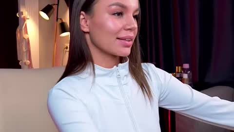 Snapshot of tiffany_sweetie chatting on 18, 1, 2026 Tiffany online show from 18, 1, 2026