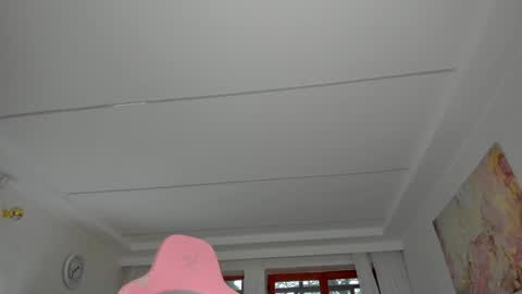 Tiffany Houston online show from 7, 12, 2024