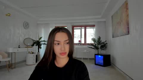 Tiffany Houston online show from 27, 1, 2025