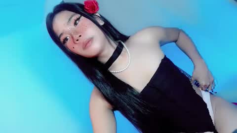 tight_elliana online show from 22, 9, 2025