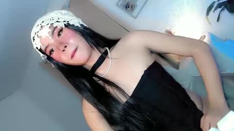 tight_elliana online show from 29, 9, 2025