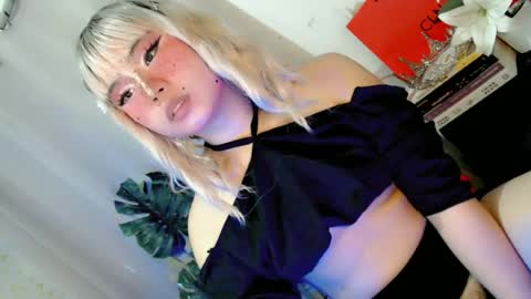tight_elliana online show from 3, 7, 2026