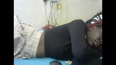 tight_pussie online show from 10, 10, 2025