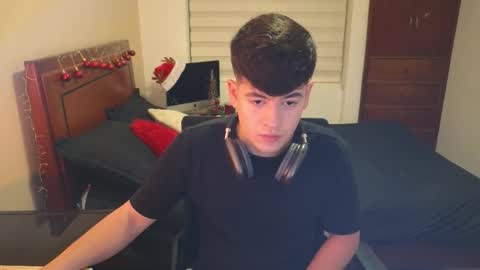 Camilo online show from 15, 11, 2025