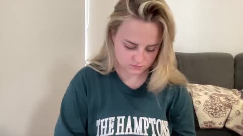 Lexi online show from 23, 3, 2026