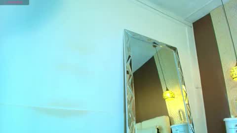 T I F F A N Y online show from 8, 10, 2025