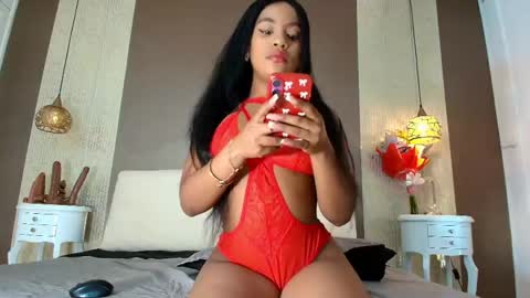 Snapshot of tiifany_baker chatting on 23, 5, 2026 T I F F A N Y online show from 23, 5, 2026