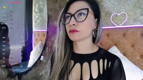 TILA TEQUILA online show from 20, 1, 2025