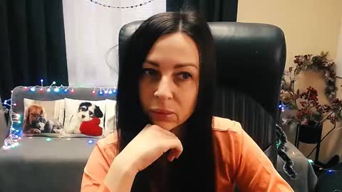 Luisa online show from 17, 12, 2025