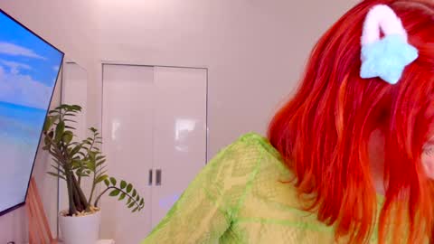 Timis but I prefer you whisper to my ear my girl online show from 31, 1, 2025