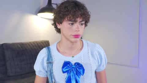 timmyshy online show from 11, 1, 2025