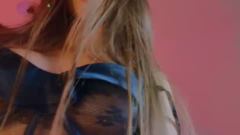 Helen online show from 23, 10, 2025