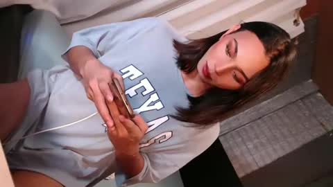 Tina online show from 9, 3, 2025