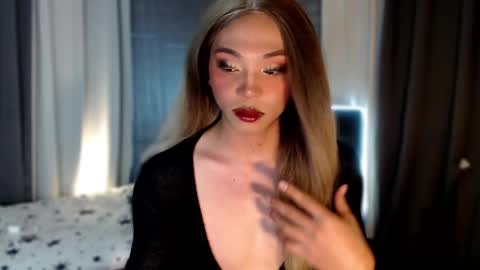 Snapshot of tina_allure chatting on 6, 1, 2026 Tina online show from 6, 1, 2026