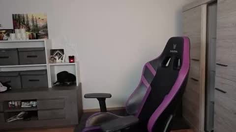 Snapshot of tinaangelll chatting on 11, 9, 2025 Tina Angel online show from 11, 9, 2025