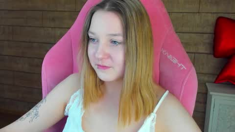 TinaBurton online show from 23, 2, 2026