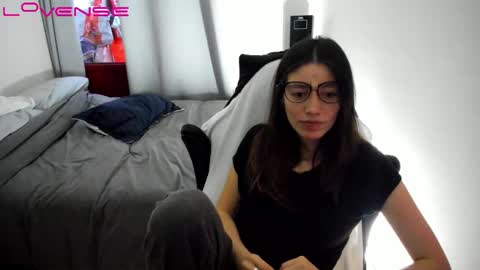 Tina online show from 15, 2, 2025