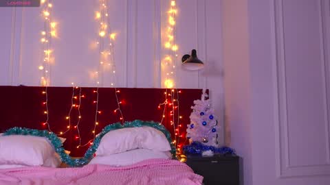 tinasiner online show from 25, 12, 2024