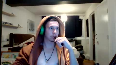 Snapshot of tinderpleaseletmeon chatting on 9, 8, 2026 tinderpleaseletmeon online show from 9, 8, 2026