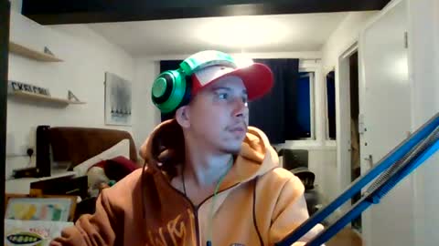 Snapshot of tinderpleaseletmeon chatting on 9, 8, 2026 tinderpleaseletmeon online show from 9, 8, 2026