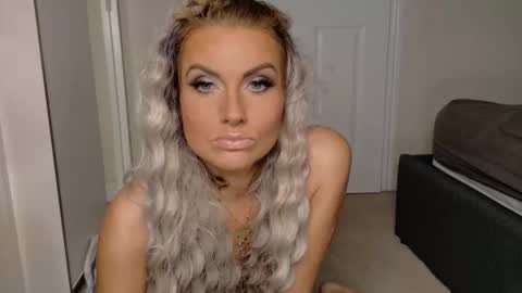 tinkerbell822 online show from 17, 2, 2026