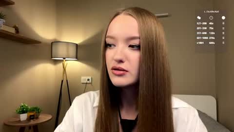 Leila online show from 28, 7, 2026