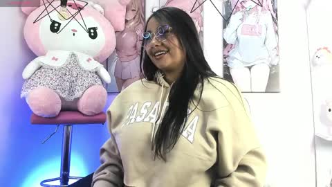 tinna noa online show from 7, 4, 2026