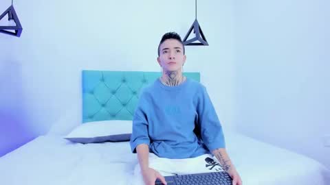 TINNY AND CANDY online show from 21, 12, 2024