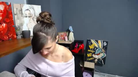 Gloria online show from 1, 10, 2025