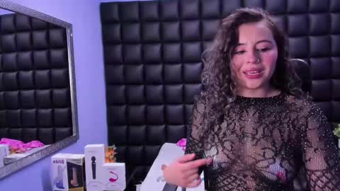 tiny online show from 28, 9, 2025