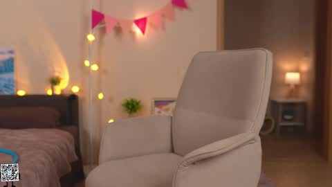 Lyssa     online show from 2, 3, 2025