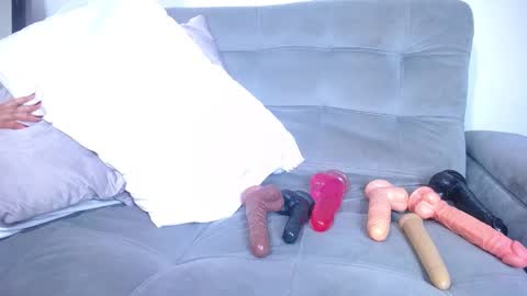 Snapshot of tiny_whore18 chatting on 18, 2, 2026 tiny_whore18 online show from 18, 2, 2026