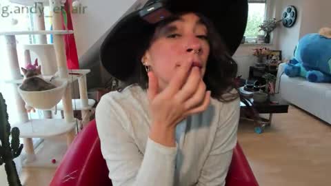 Tiny online show from 27, 9, 2025