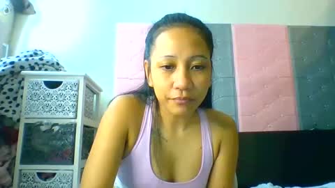 Snapshot of tinyasian911718 chatting on 16, 12, 2024 Tinyasian911718 sweetinyasian instagram online show from 16, 12, 2024