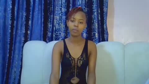 Snapshot of tinybarbie_ chatting on 21, 6, 2026 Barbie online show from 21, 6, 2026