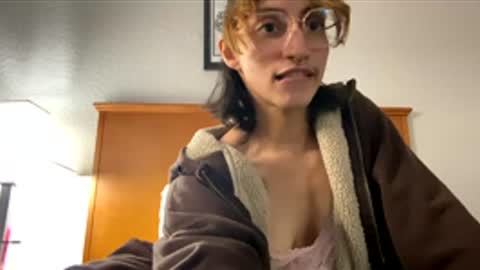 Snapshot of tinyhairycherry chatting on 15, 4, 2026 tinyhairycherry online show from 15, 4, 2026