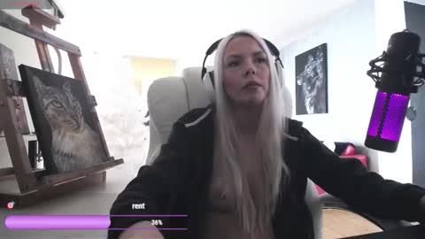 stage Kylie Sinner  brand CLITBAIT online show from 22, 2, 2026