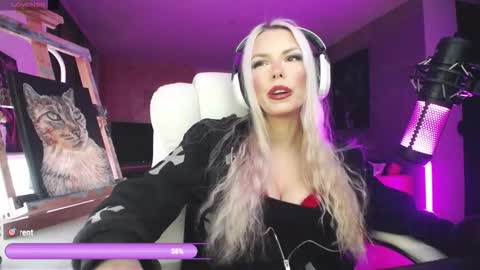 stage Kylie Sinner  brand CLITBAIT online show from 1, 3, 2026