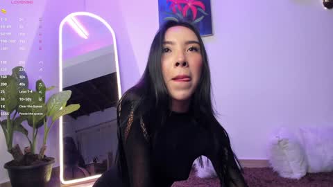 Snapshot of tinymoon_ chatting on 26, 2, 2025 Luna online show from 26, 2, 2025